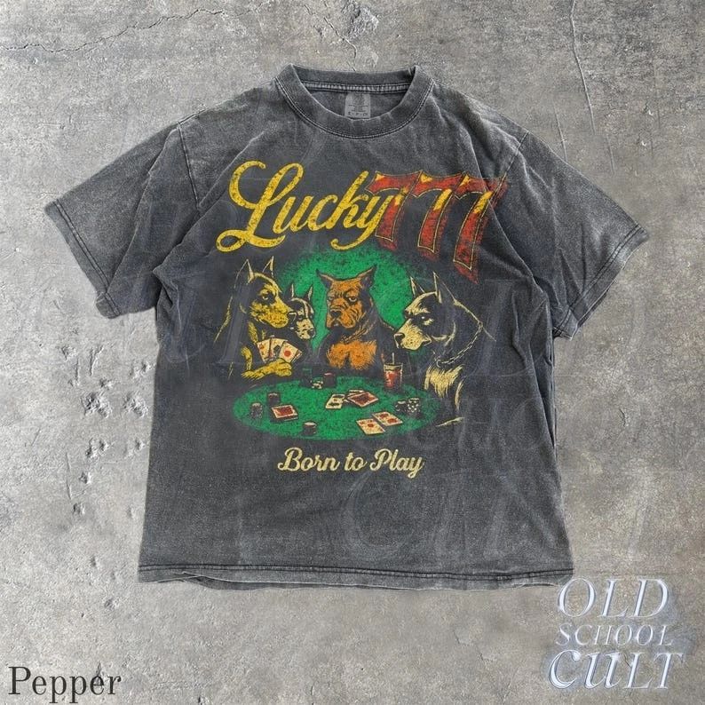 Lucky 777 Poker Dog Vintage Graphic T-shirts, Retro Casino Gambling