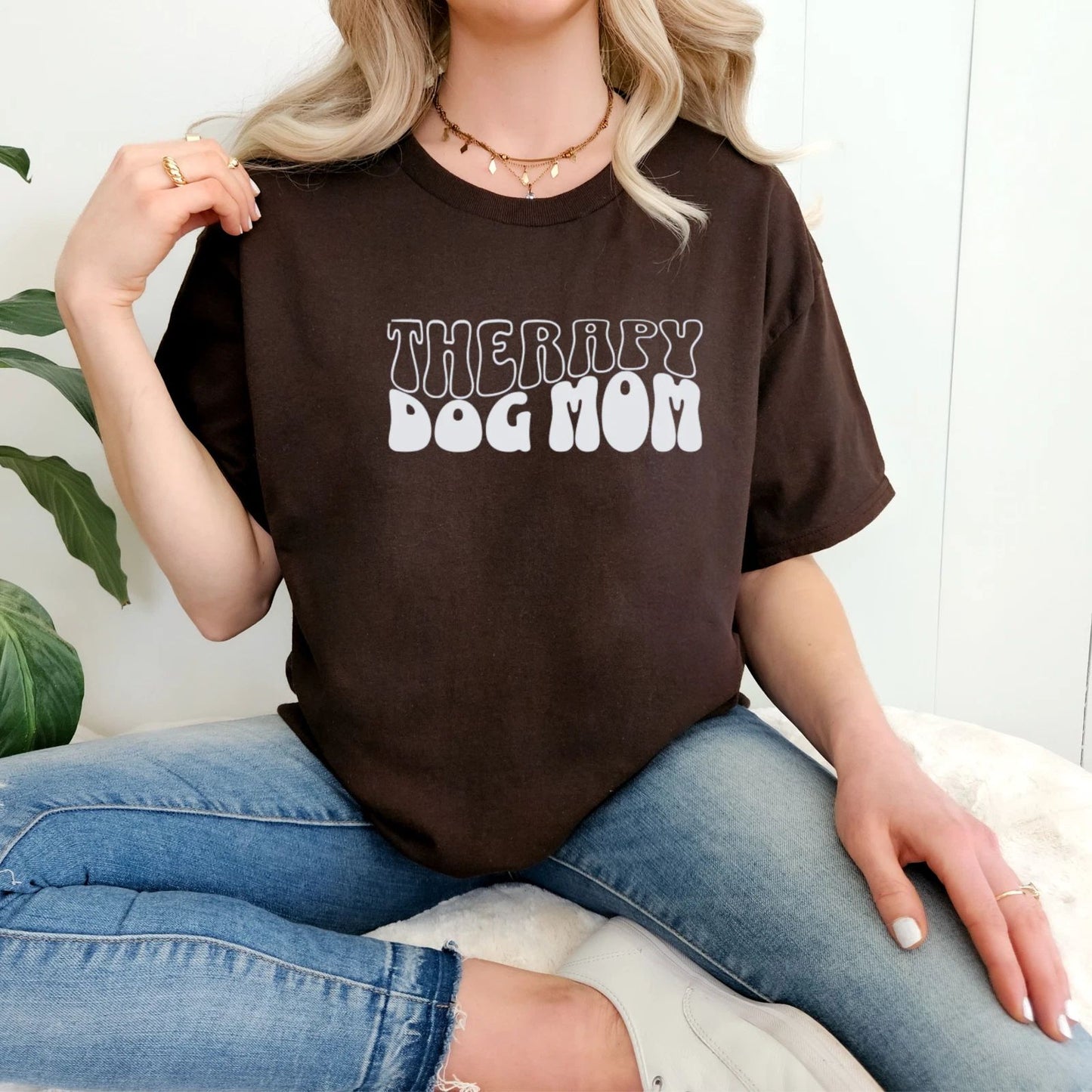 Therapy Dog mom Shirt, Dog Lover Gift, Dog Mom.