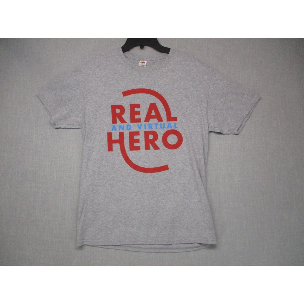 Fruit Of The Loom Gray Graphic Modern Casual Crew Neck TShirt Unisex Size Medium