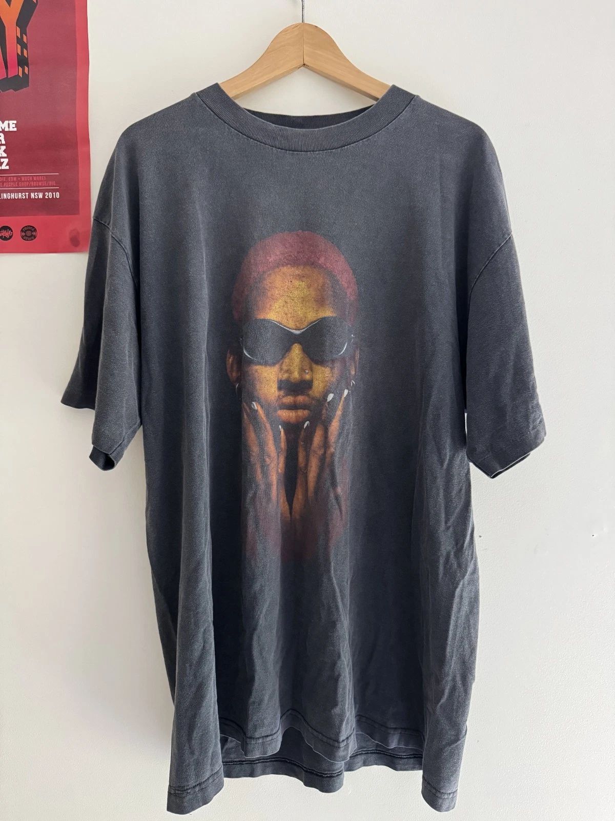 Vintage Dennis Rodman NOT OF THIS WORLD 90s T-Shirt
