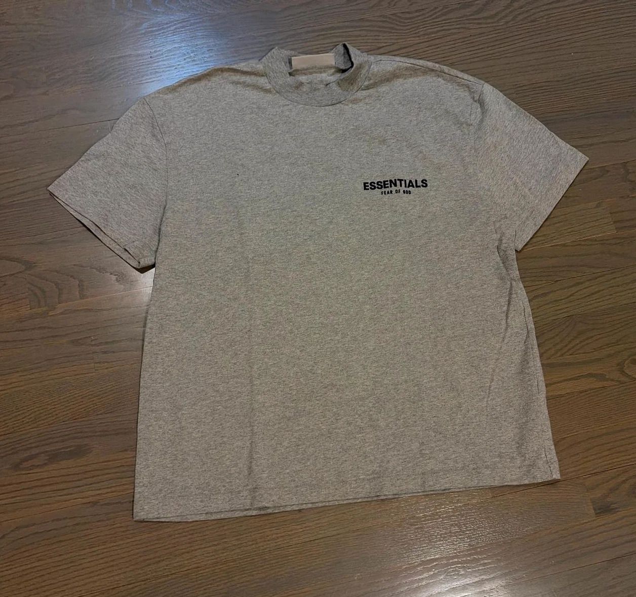 FW24 Essentials S-Shirt