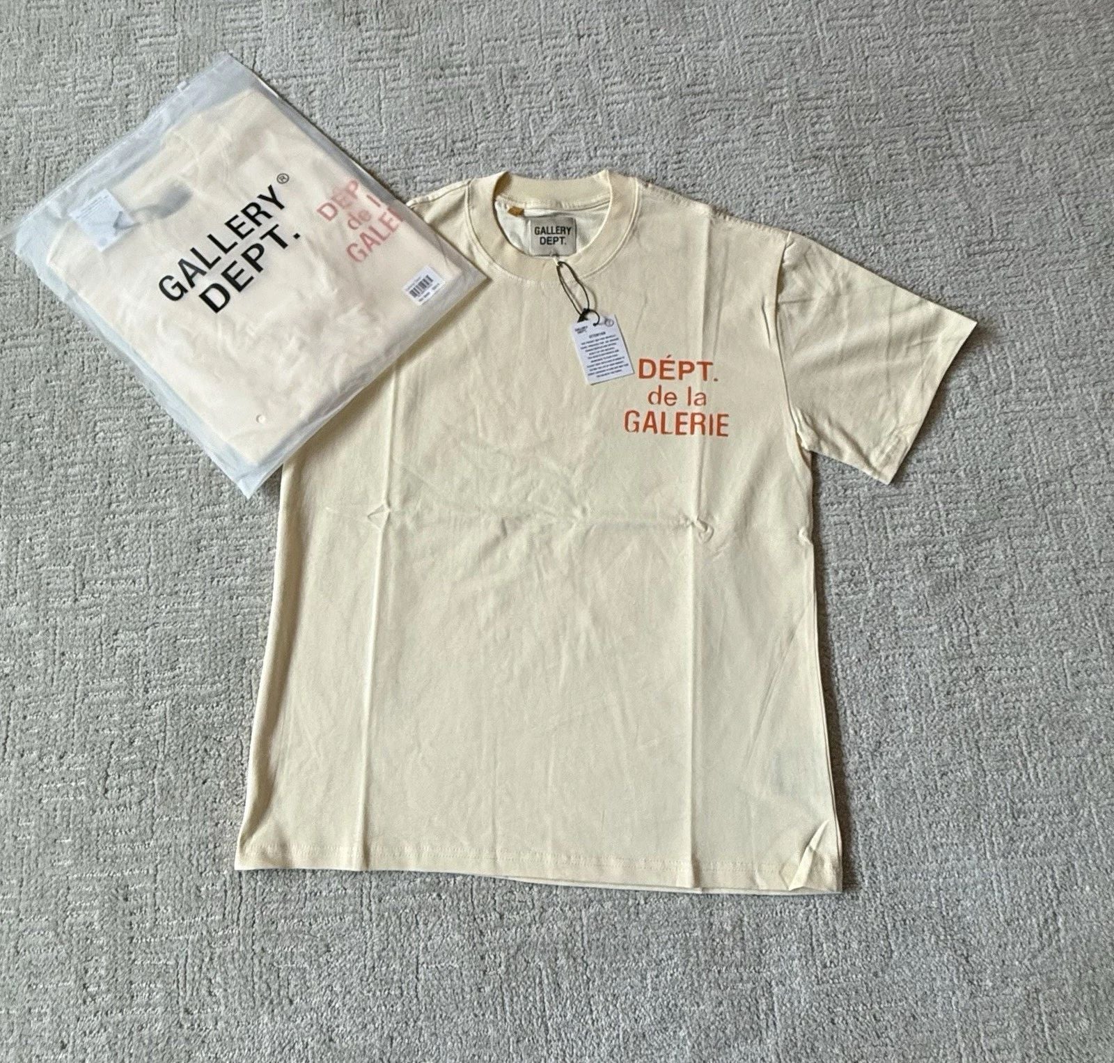 Gallery Dept. French Crème T (Size Medium)