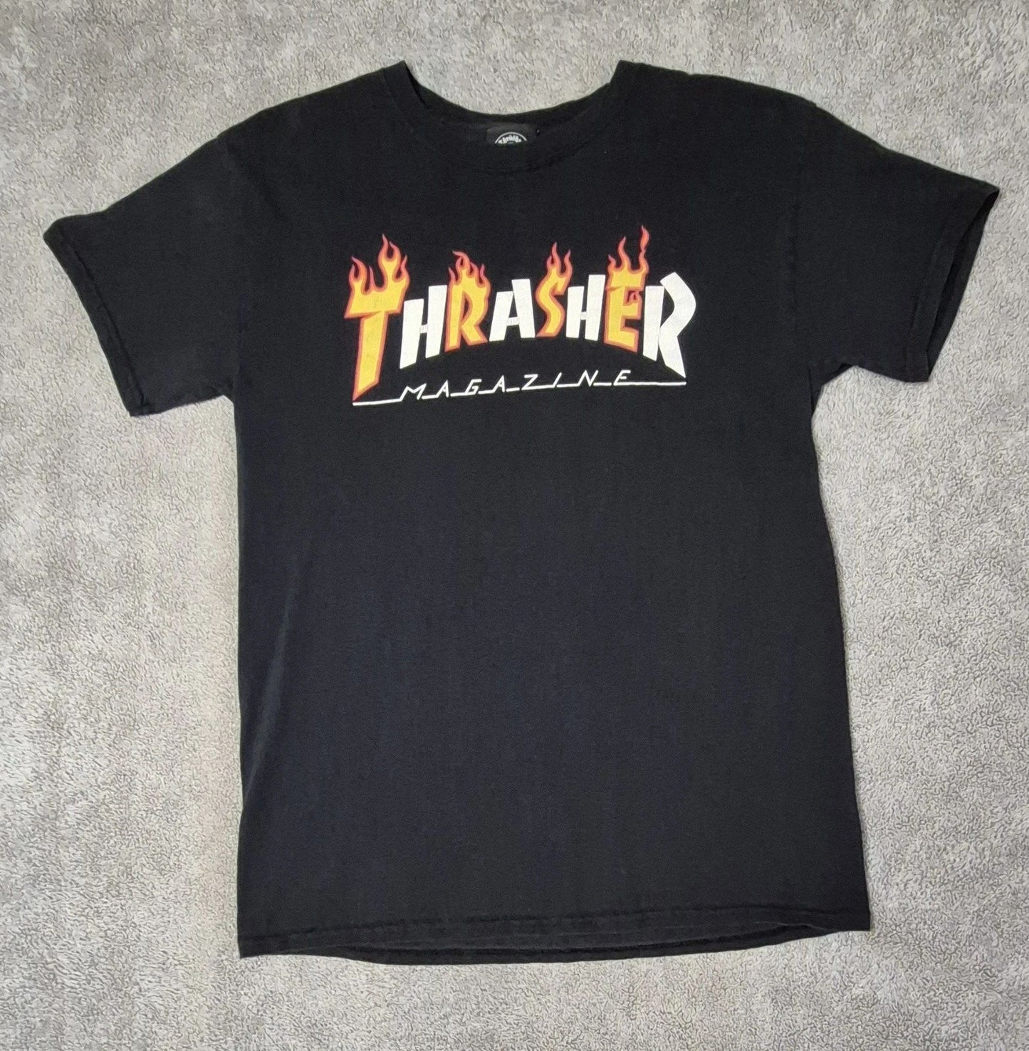 Vintage Y2K Authentic Thrasher Magazine Flame Logo Black T-Shirt Size Med