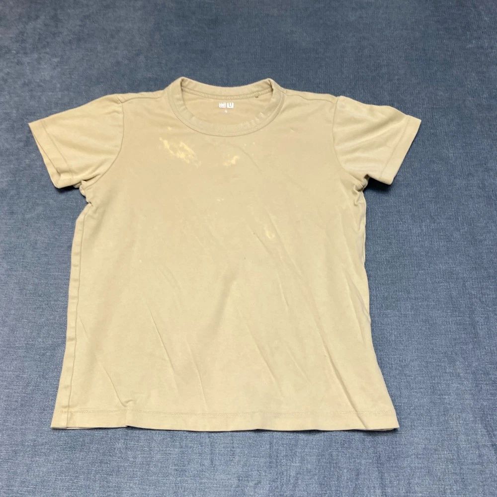 Uniqlo T Shirt Mens S Beige Everyday Wear All Day Comfort Summer Casual Outdoor