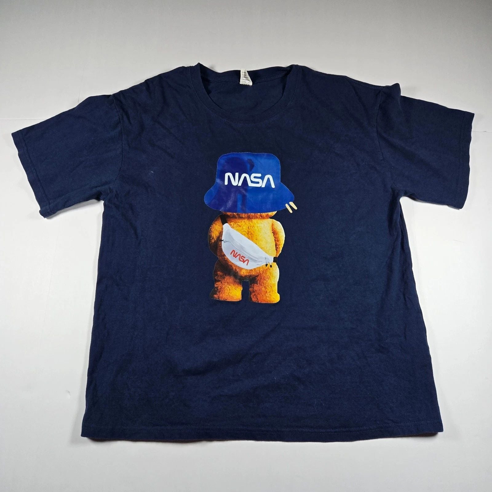 Men's NASA Graphic T Shirt in Large