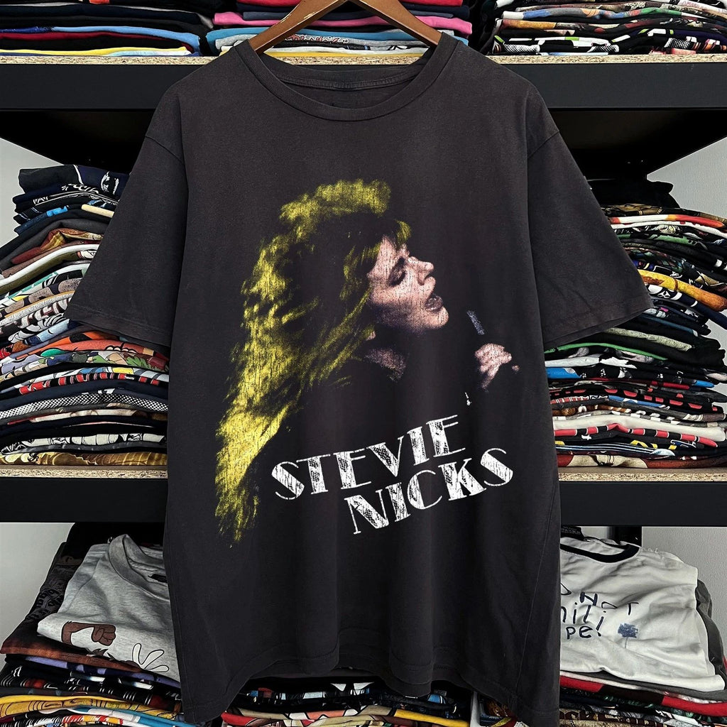 Stevie Nicks Tour - Faded T-Shirt Black M