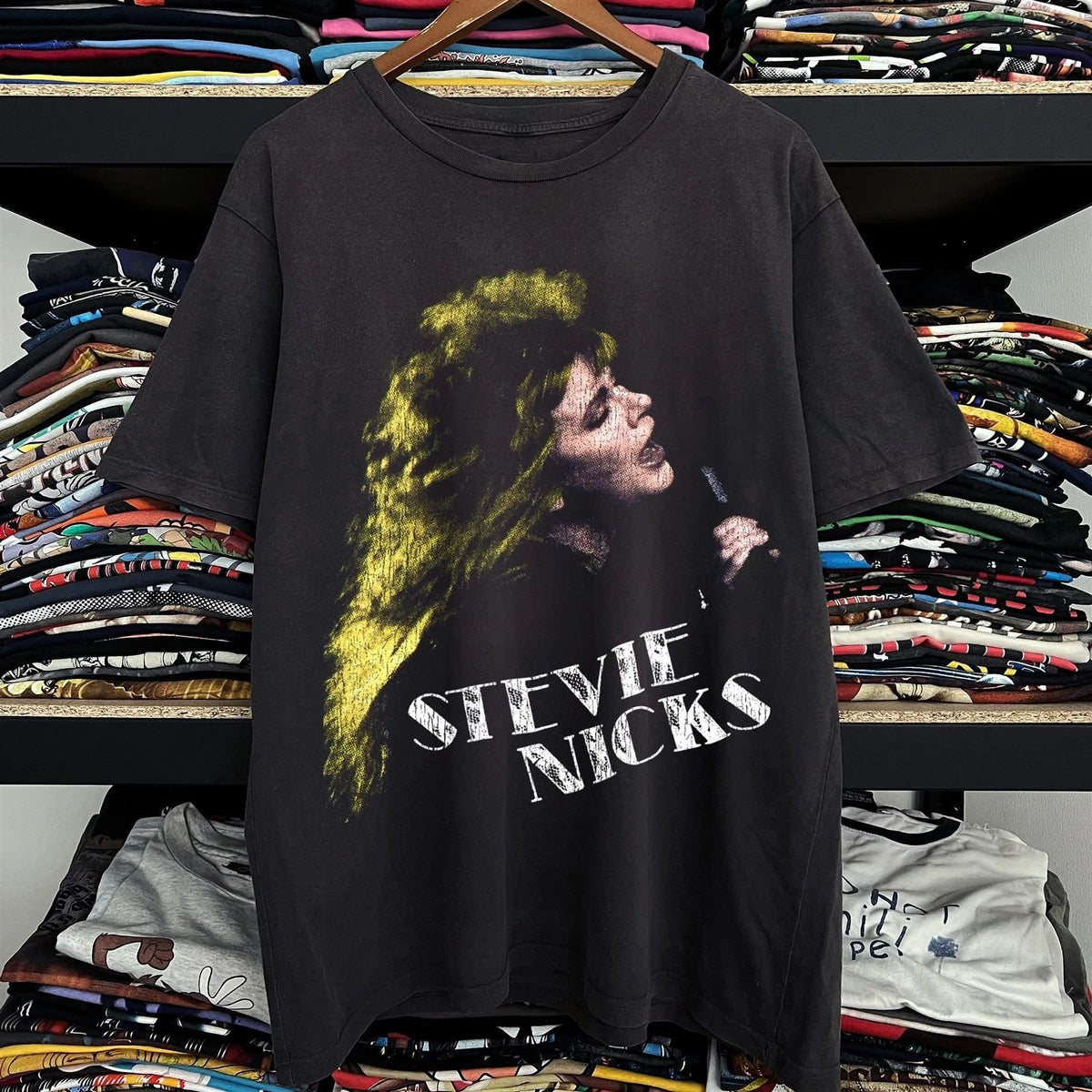 Stevie Nicks Tour - Faded T-Shirt Black M