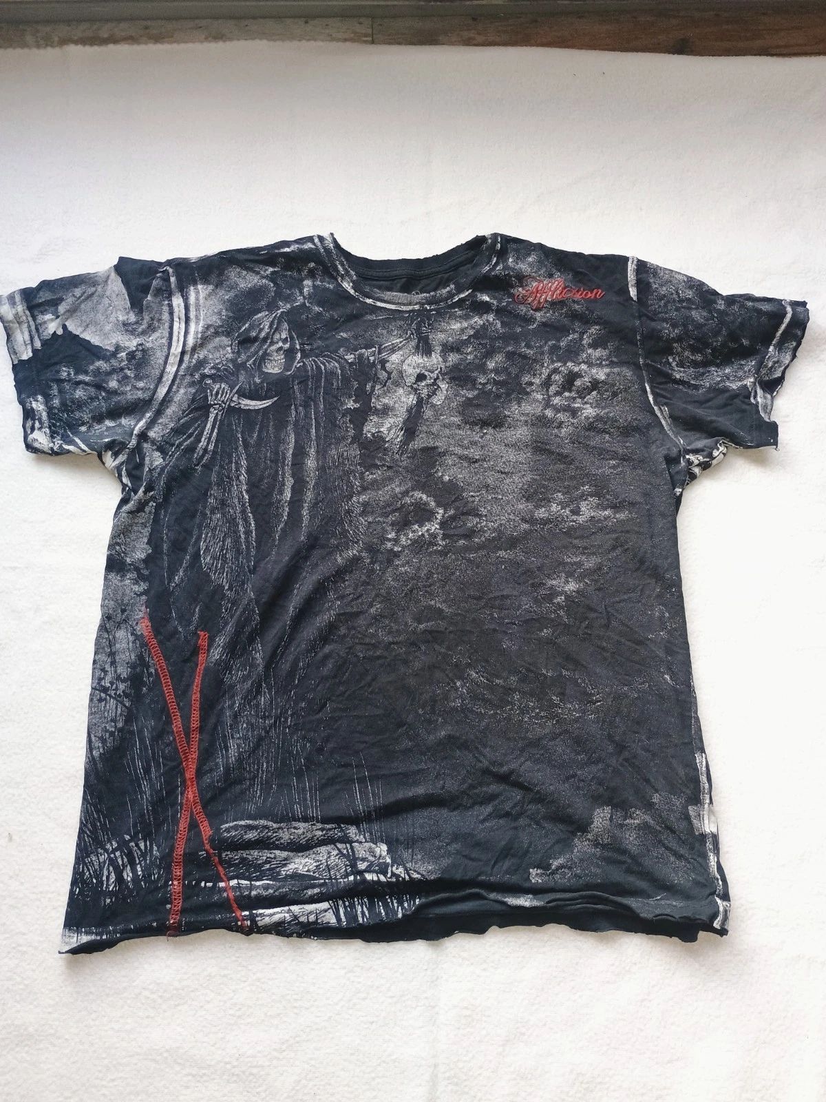 2000's Affliction Shirt Skull Rock N Roll Fashion Graphic  Street Style V Neck