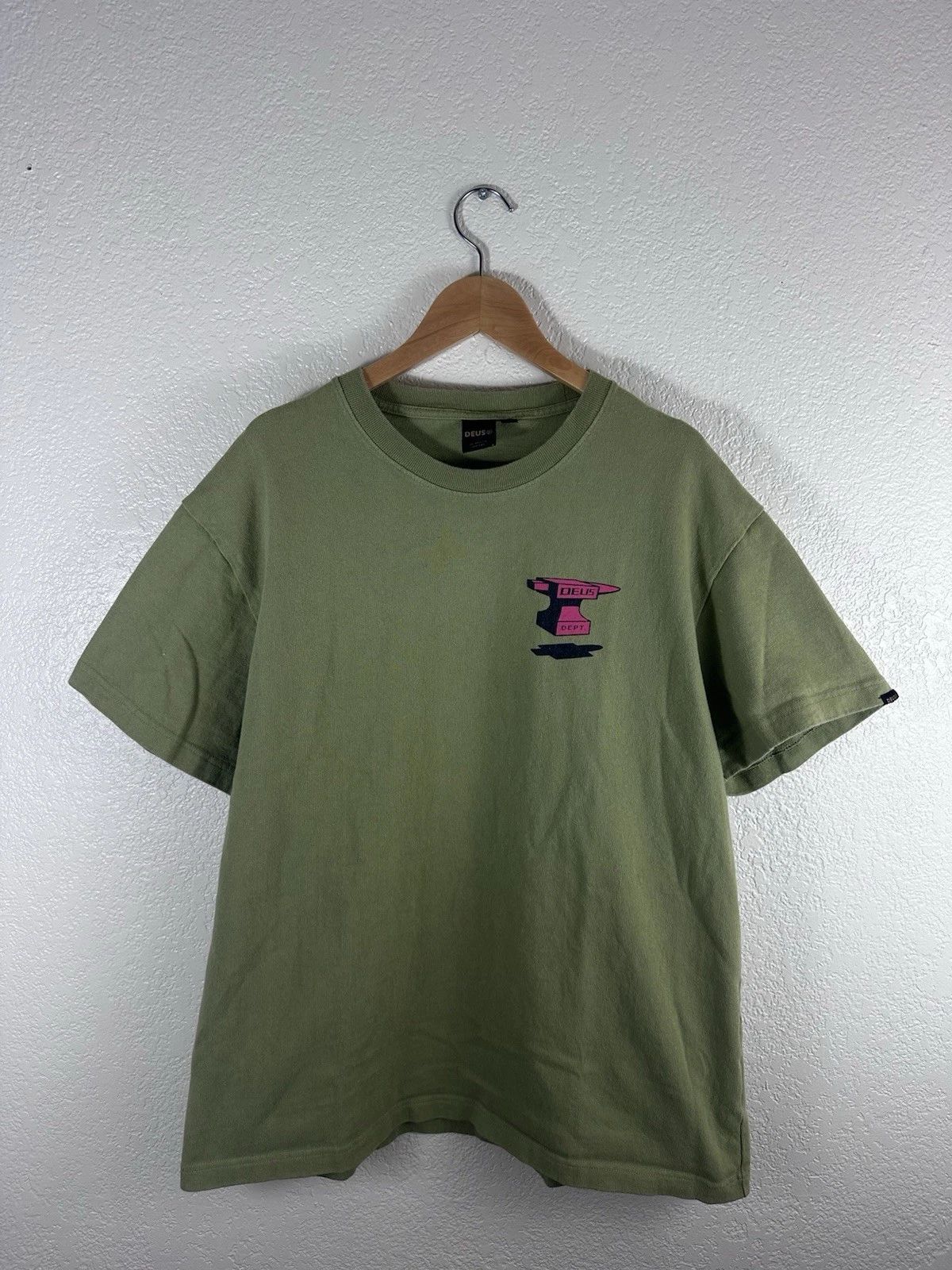 Deus Ex Machina T Shirt Mens Large Green Graphic Logo Customs Cartoon