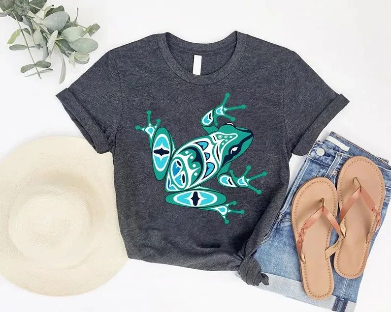 Boho Frog Colorful Nature Graphic Comfort Tee