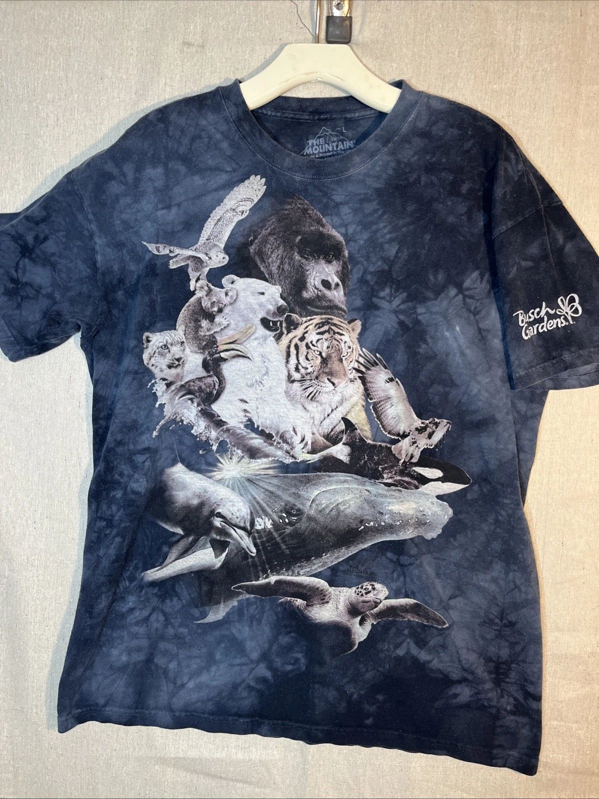 The Mountain Busch Gardens Endangered Animals T Shirt Men Large USA Tie Dye