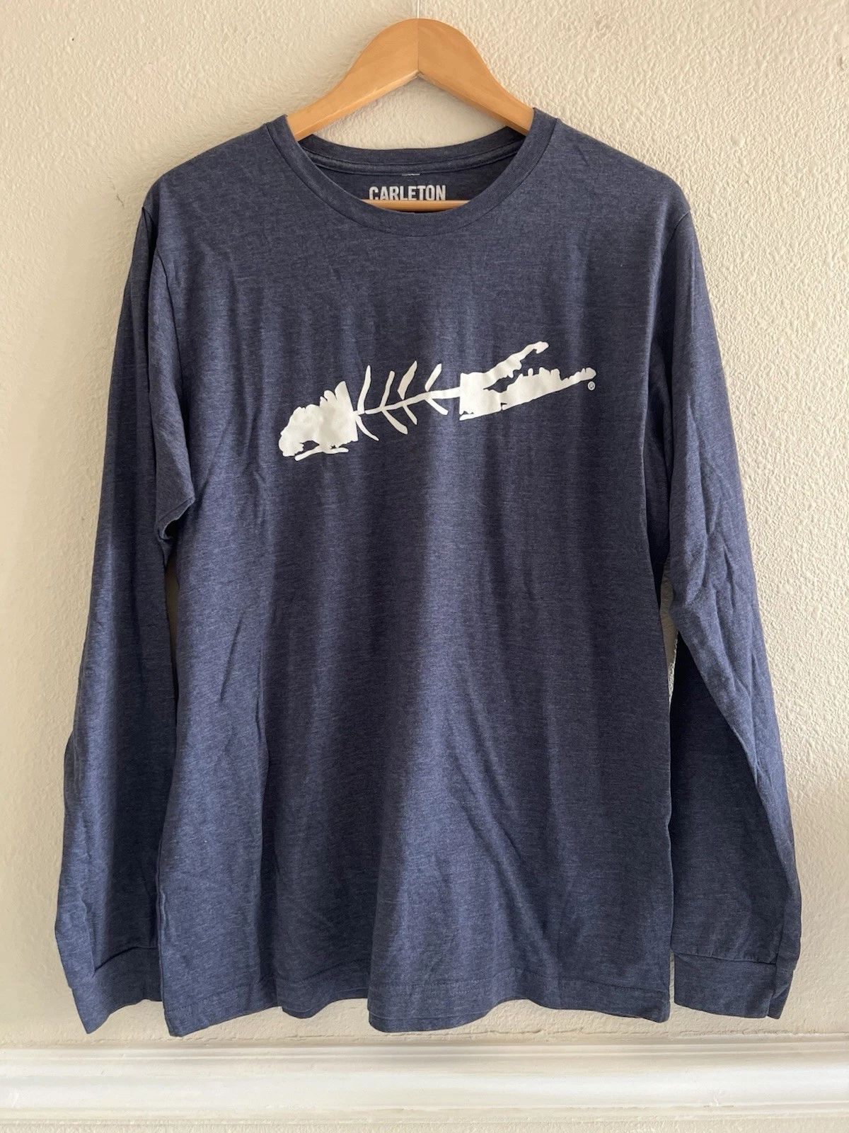 Carleton LI Fish Long Sleeve Blue Men’s Size Large Sporty Casual Surf Beach