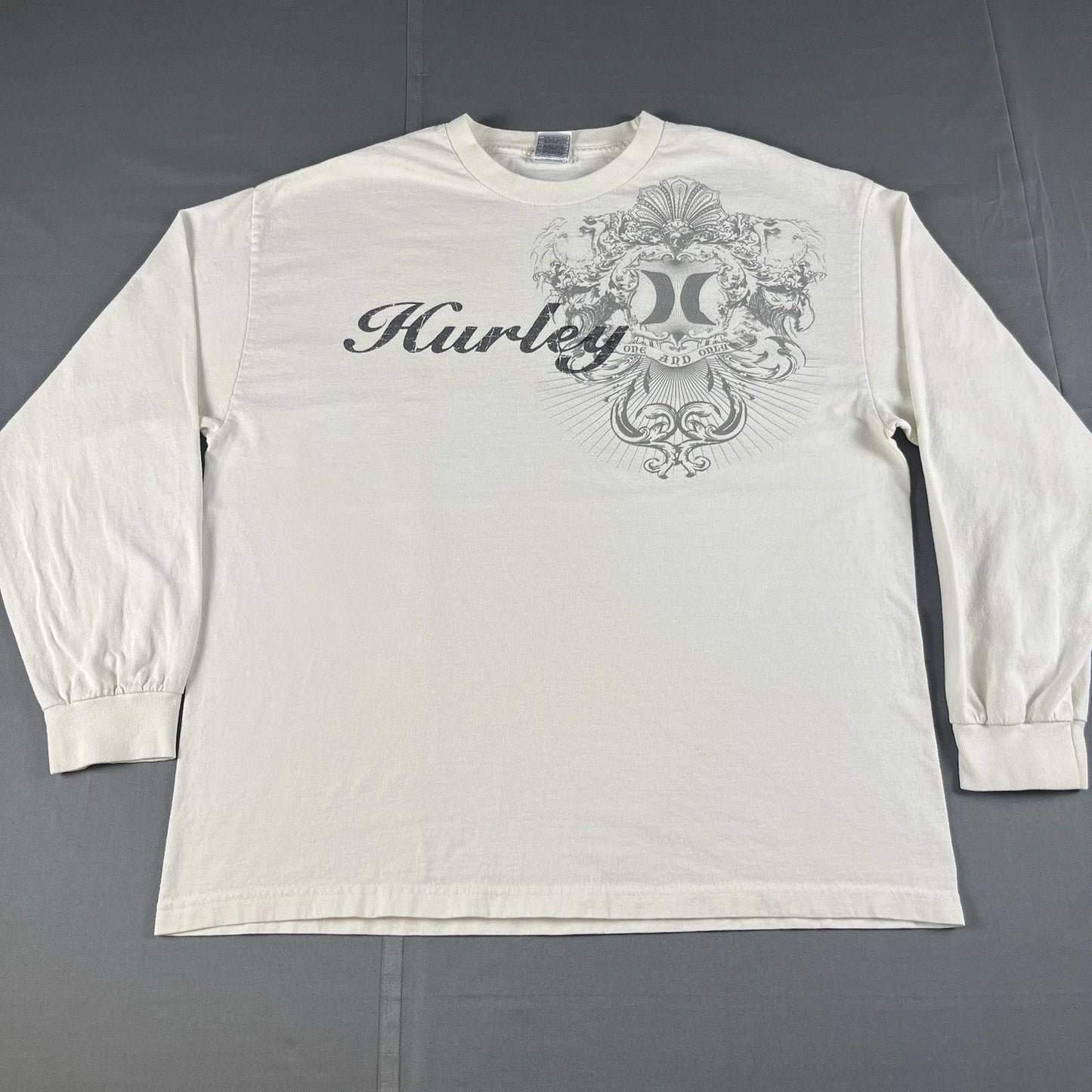 Vintage Hurley Surf Y2K Cali White Large Long Sleeve VTG T-Shirt XL
