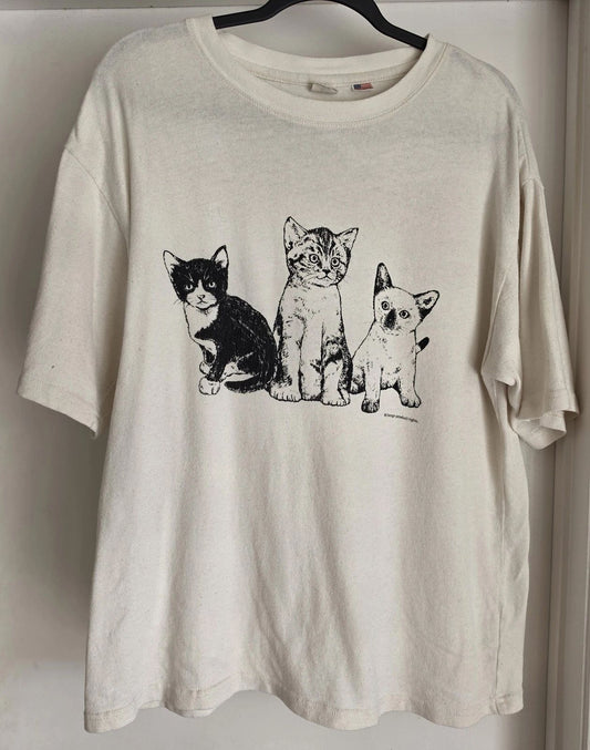 Power to the People Japan Kitten Tee - Vintage Aesthetic - Slub Cotton - M