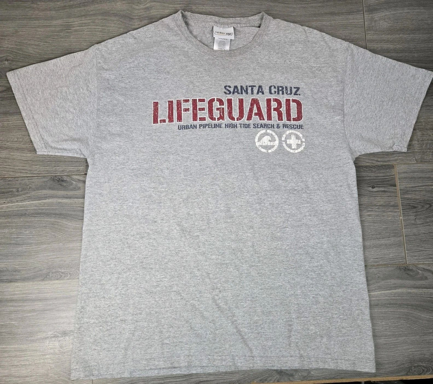 Santa Cruz Lifeguard T Shirt Mens Large L Gray Urban Pipeline Has Flaws