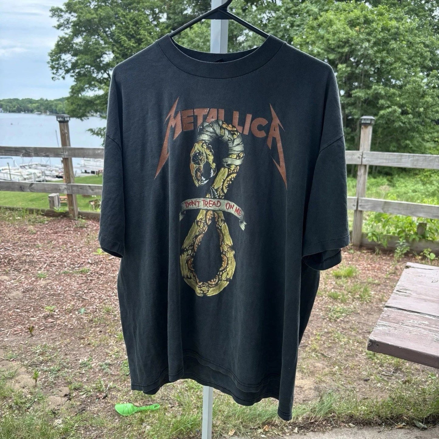 Vintage Metallica Dont Tread On Me T-Shirt 1992 Tour Locations