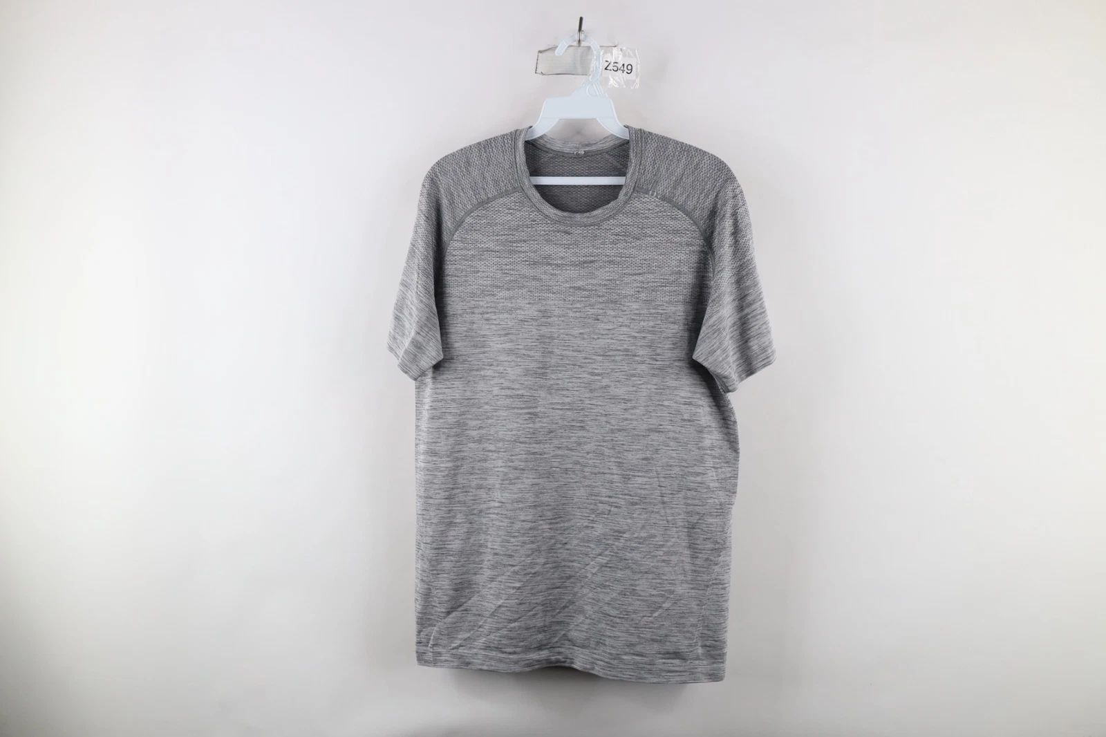 Lululemon Mens Small Metal Vent Tech Yoga Running Short Sleeve T-Shirt Gray
