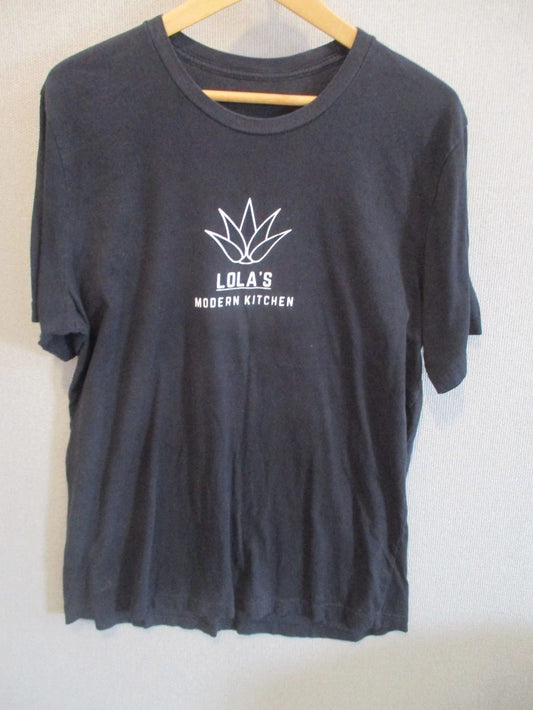 Lola's Modern Kitchen T Shirt Size L/XL Sh*tty Location - Amazing Food
