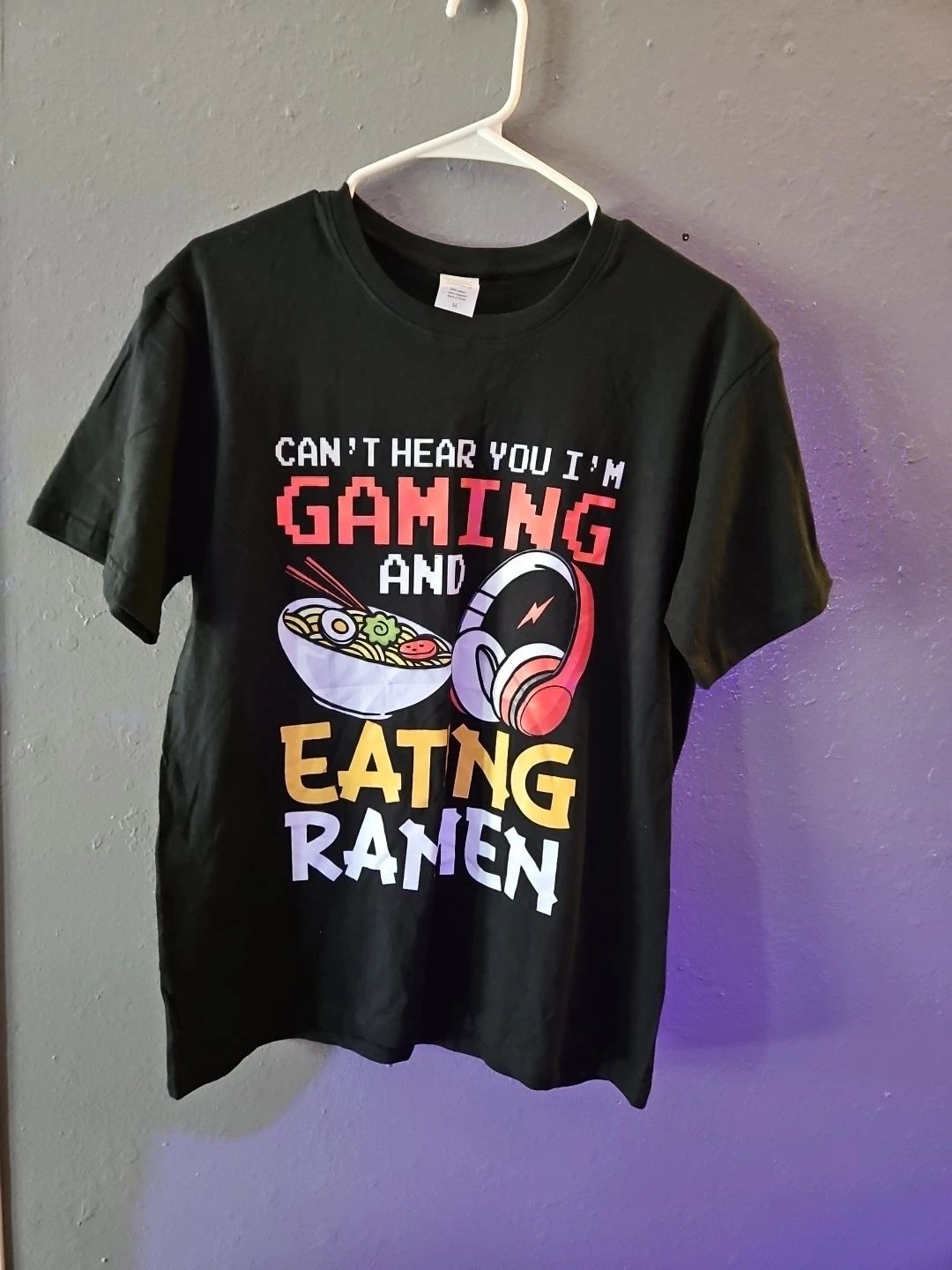 Gamer Tee Can't Hear You I'm Gaming And Eating Ramen T-Shirt Med 100% Co (A292)