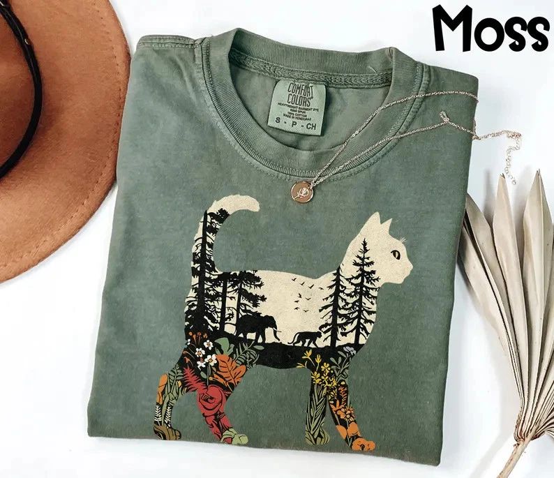 Cat Nature Lover Comfort Tee
