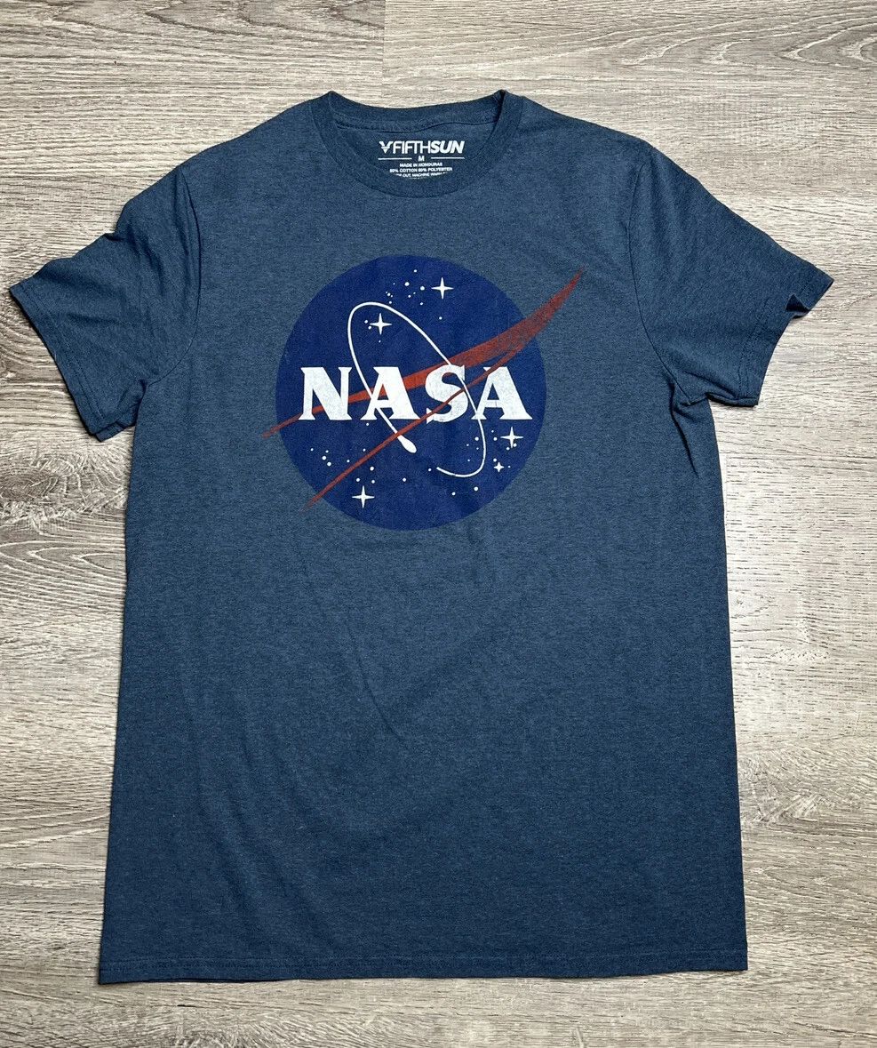 NASA Logo Graphic T-Shirt Medium Blue 50/50 Blend Short Sleeve Crew Neck