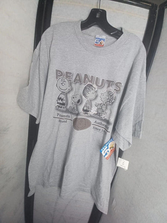 Peanut Mens Shortsleeve Tshirt Size XL Mens