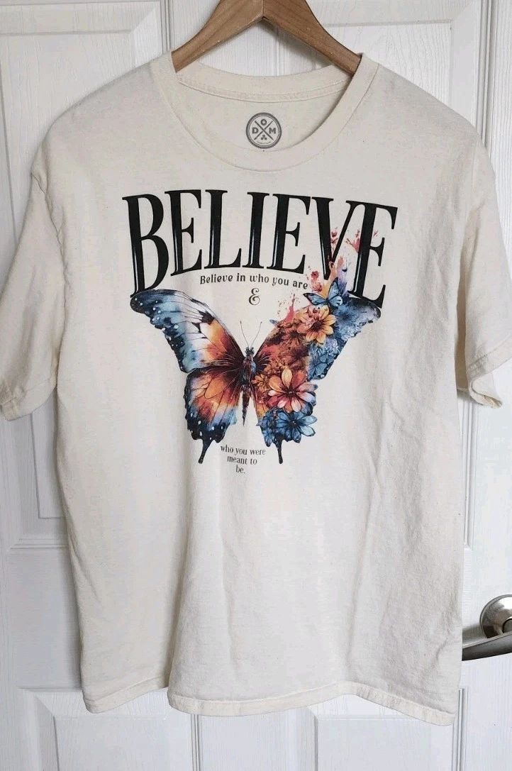 DOM L Cotton Believe in Who You Are Butterfly Beige Cream Graphic T-Shirt EUC