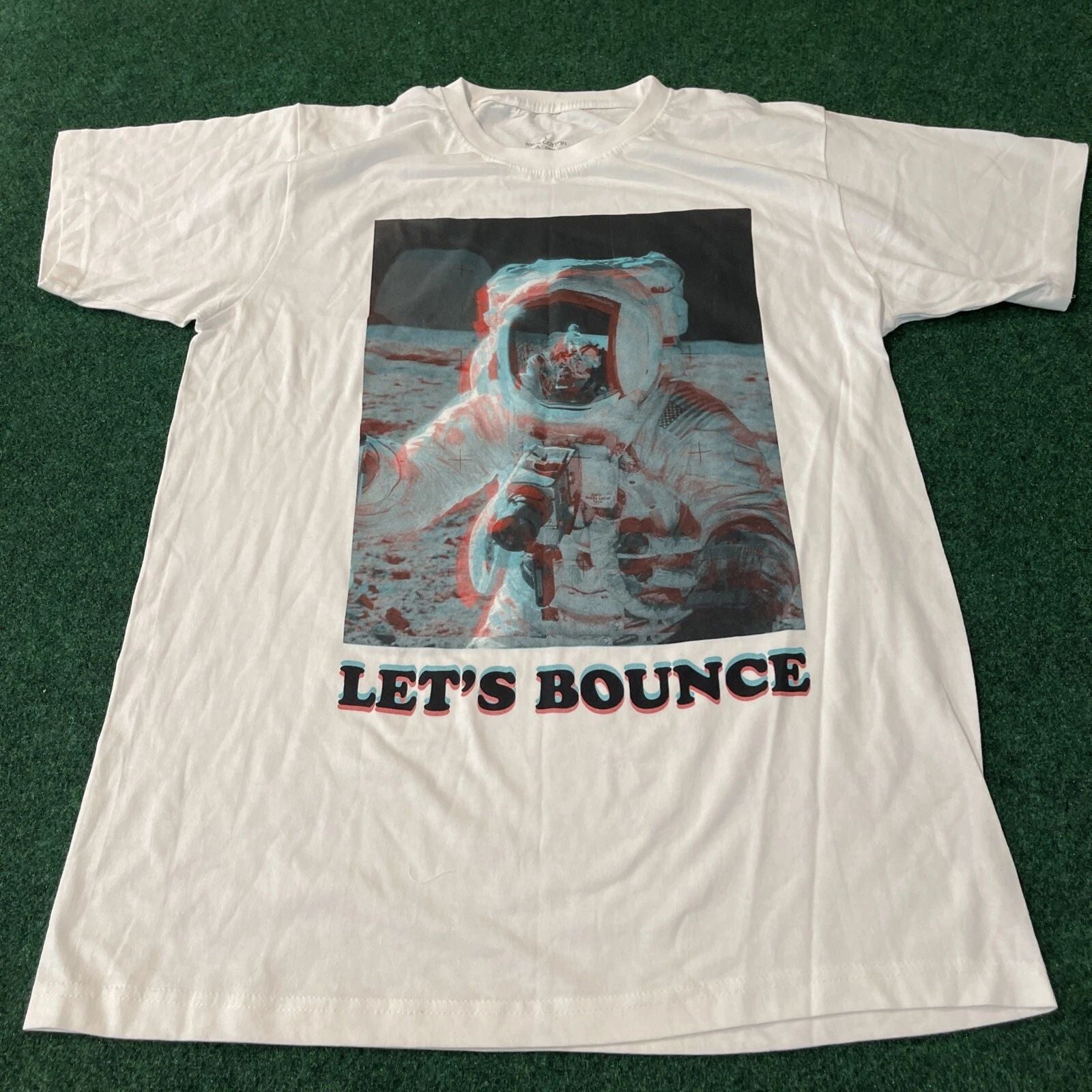 “Let’s Bounce “ Astronaut Graphic T Shirt Men Size Large White