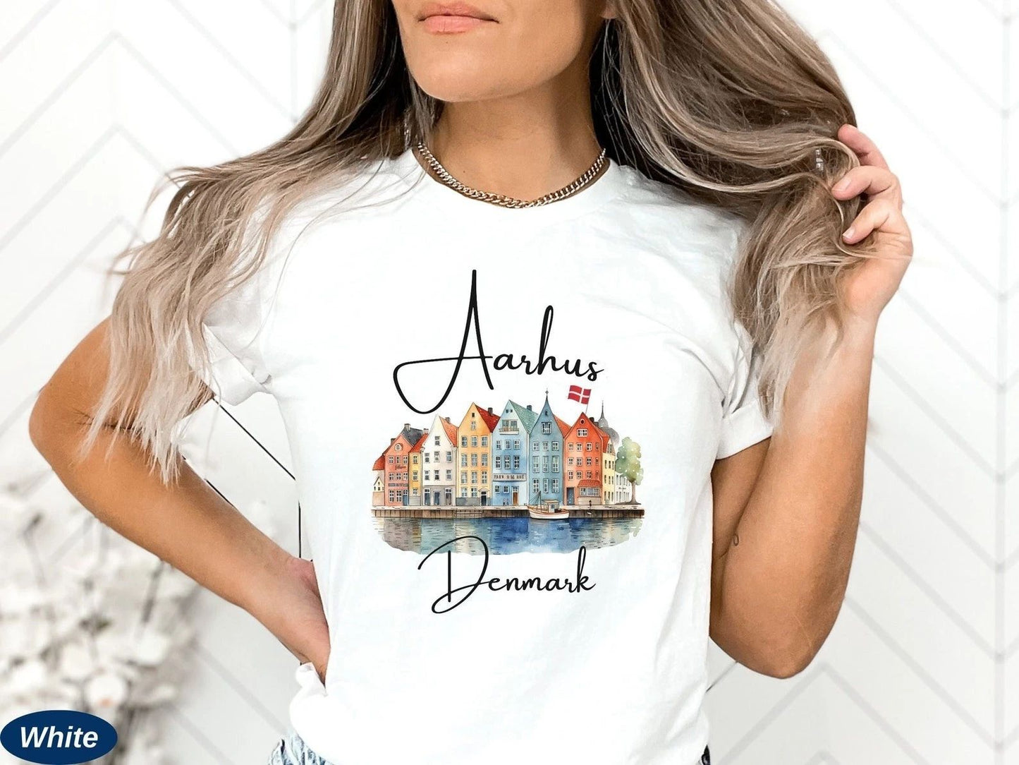Aarhus T-Shirt Travel Gift for Denmark Trip Lovers Souvenir Tee