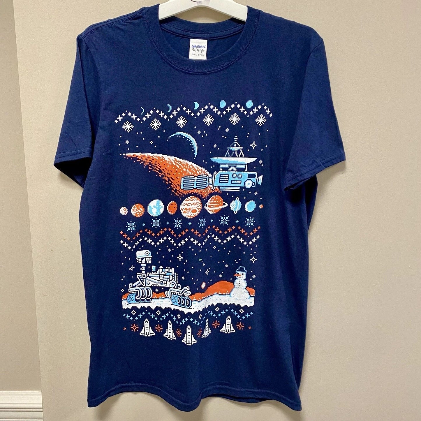 Gildan Sz S Space Inspired Christmas T Shirt Blue Red & White NWT