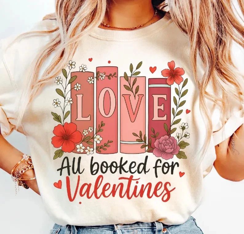 Pink Ribbon & Rose Heart Comfort T-Shirt Girly Aesthetic Valentine Tee
