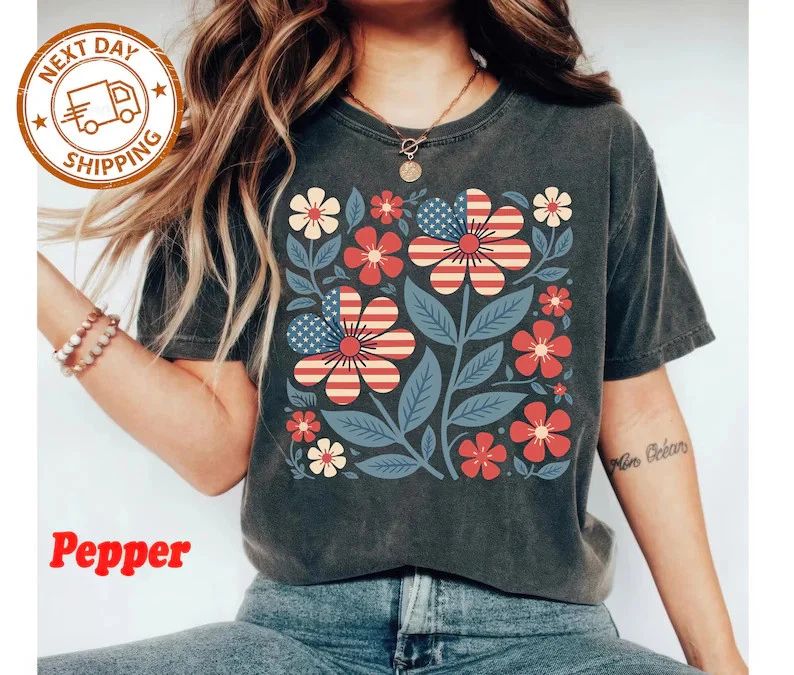 Boho Patriotic Daisy American Flag Comfort Tee Shirt Womens Gift