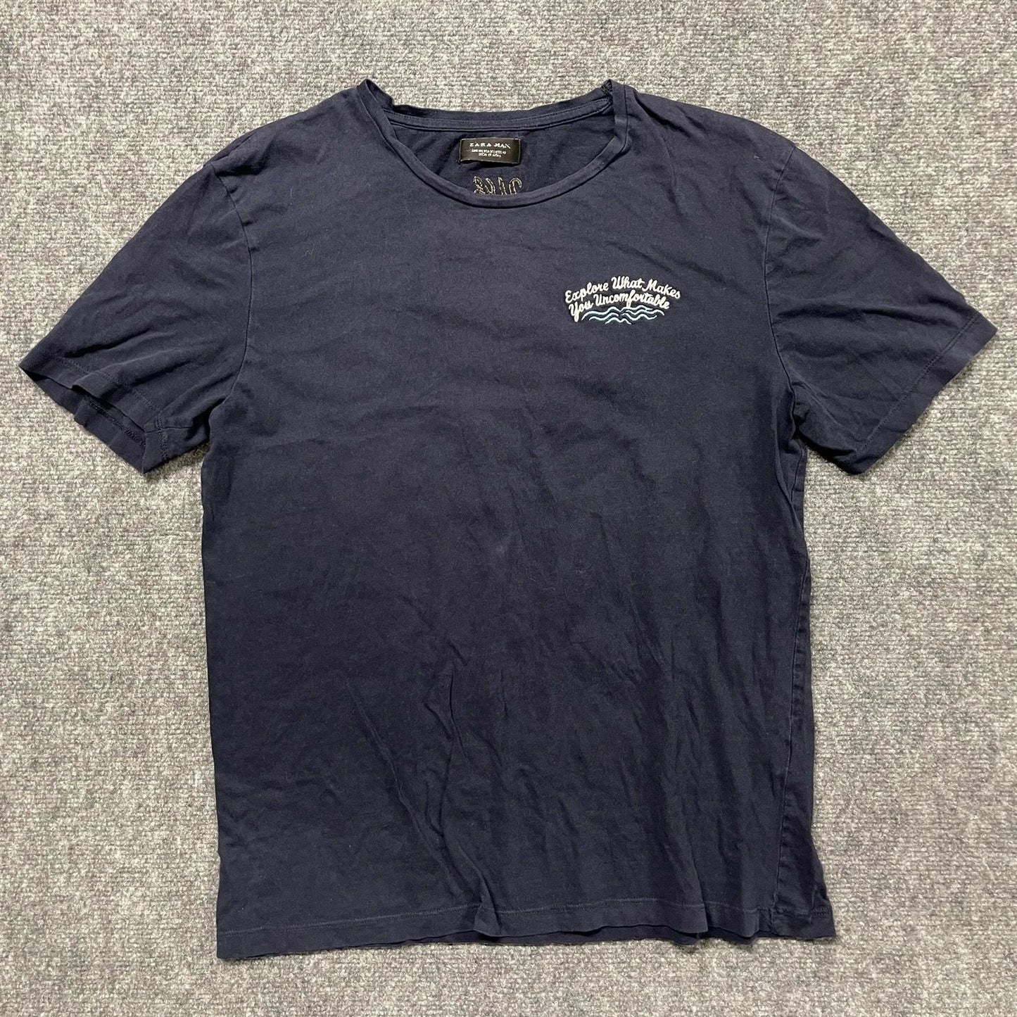 Zara Man T-Shirt Mens Medium Navy Blue Tropical Island Embroidered Everyday Wear
