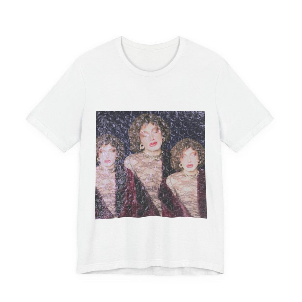 prueryto eye Vintage Glam T-Shirt