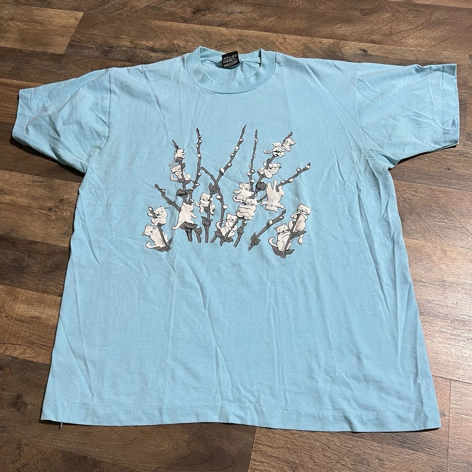 Vintage 80s Petals Cat Climbing Tree Graphic T-Shirt Tee Blue Cute Adult L Large