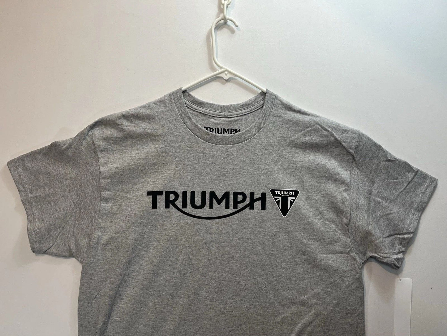 Triumph Motorcycles Classic Logo Biker Tee (Brand New Condition) Gray T-Shirt