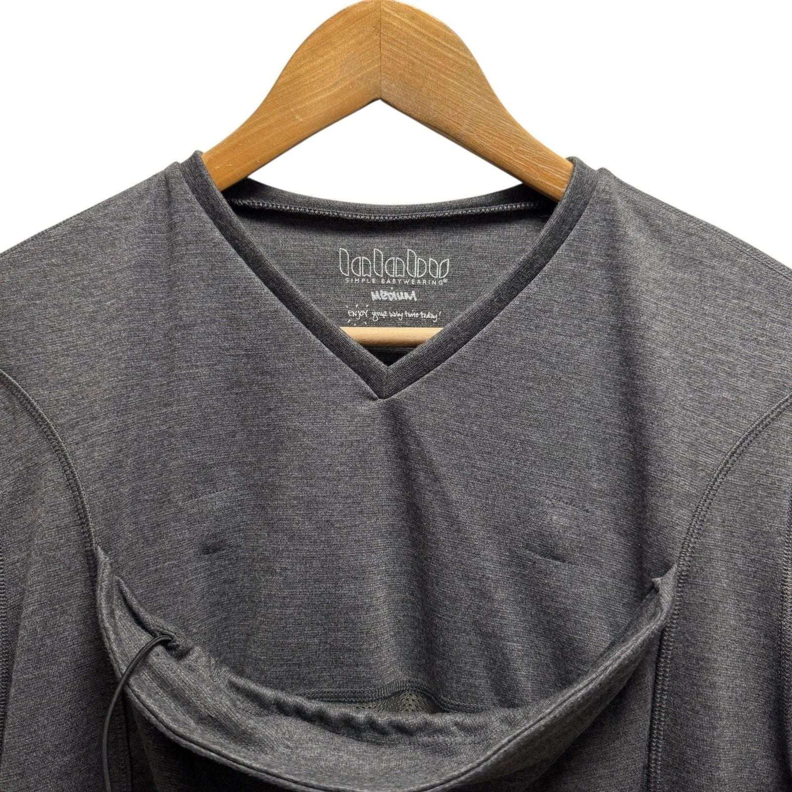 Lalabu Men's Medium Gray V-Neck Baby Carrier Kangaroo Pouch Dad S/S T-Shirt euc