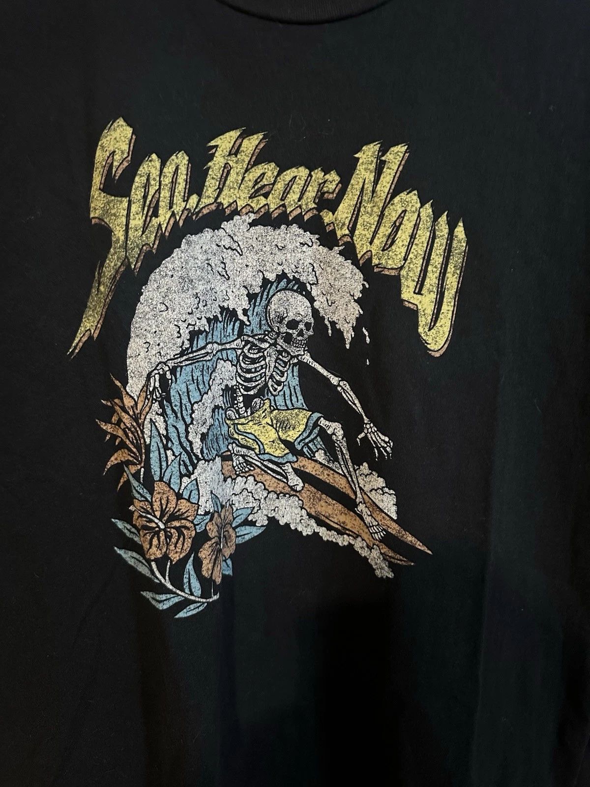 Sea.Hear.Now Festival Skeleton Surf Graphic T-Shirt Black L Men's the Killers