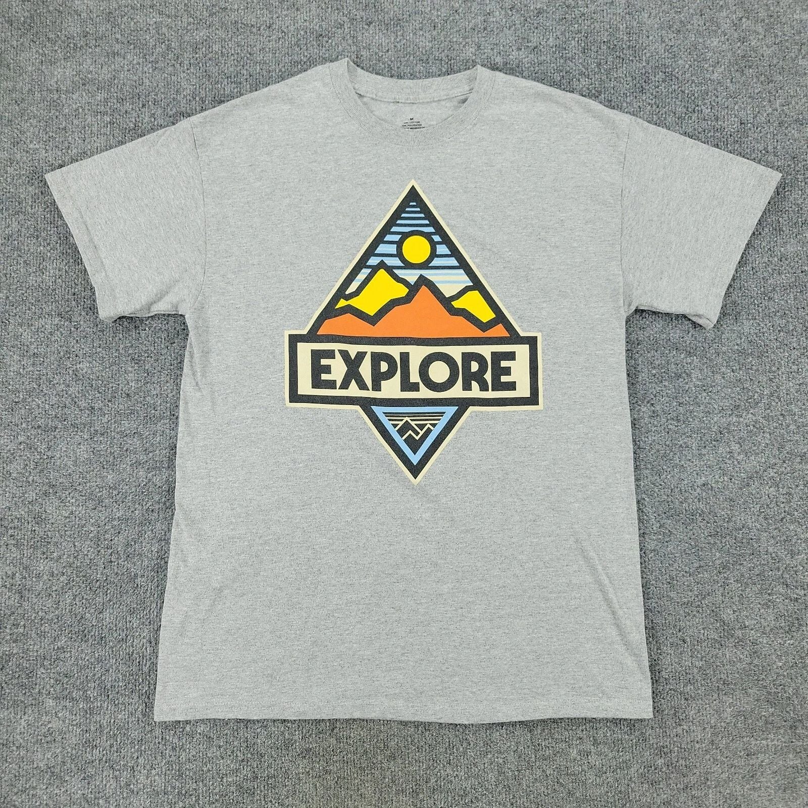 Explore Shirt Men Medium Gray Outdoors Graphic Tee Short Sleeve Pullover Adult