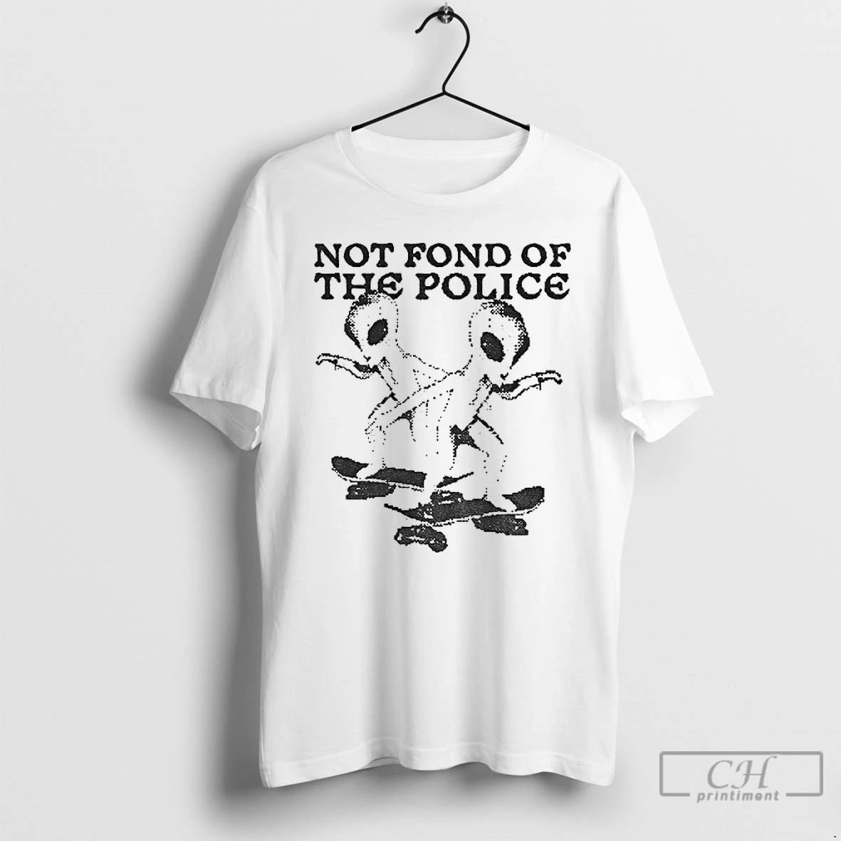 Premium Alien Not Fond Of The Police T Shirts