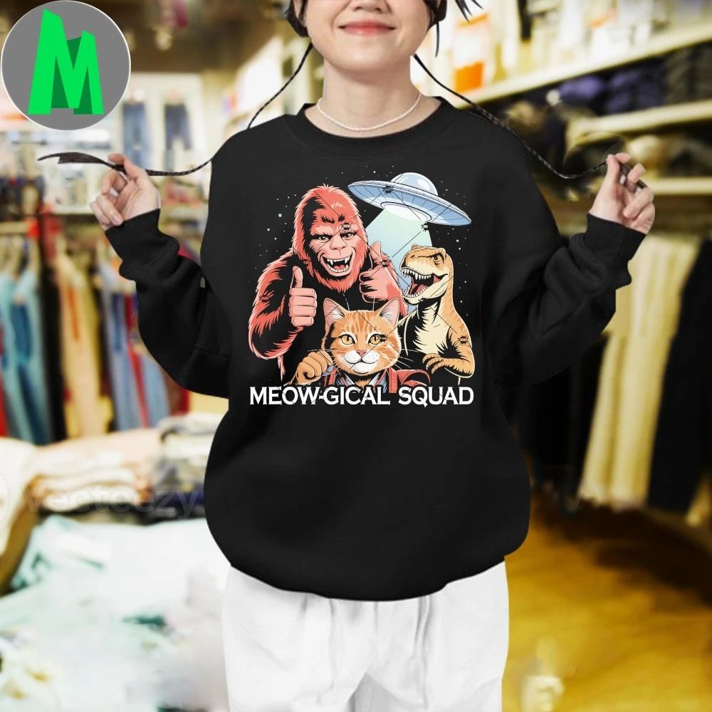 Cat Selfie With Bigfoot Dinosaur UFO Shirt