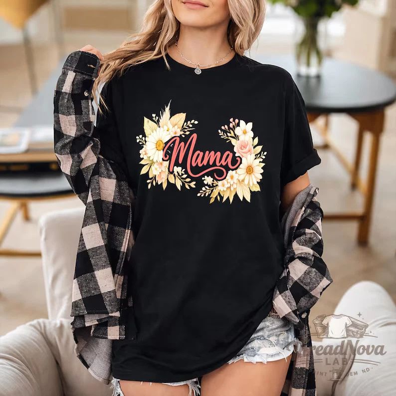 Mama Boho Comfort Tee Flower Design Floral Mom Gift Idea