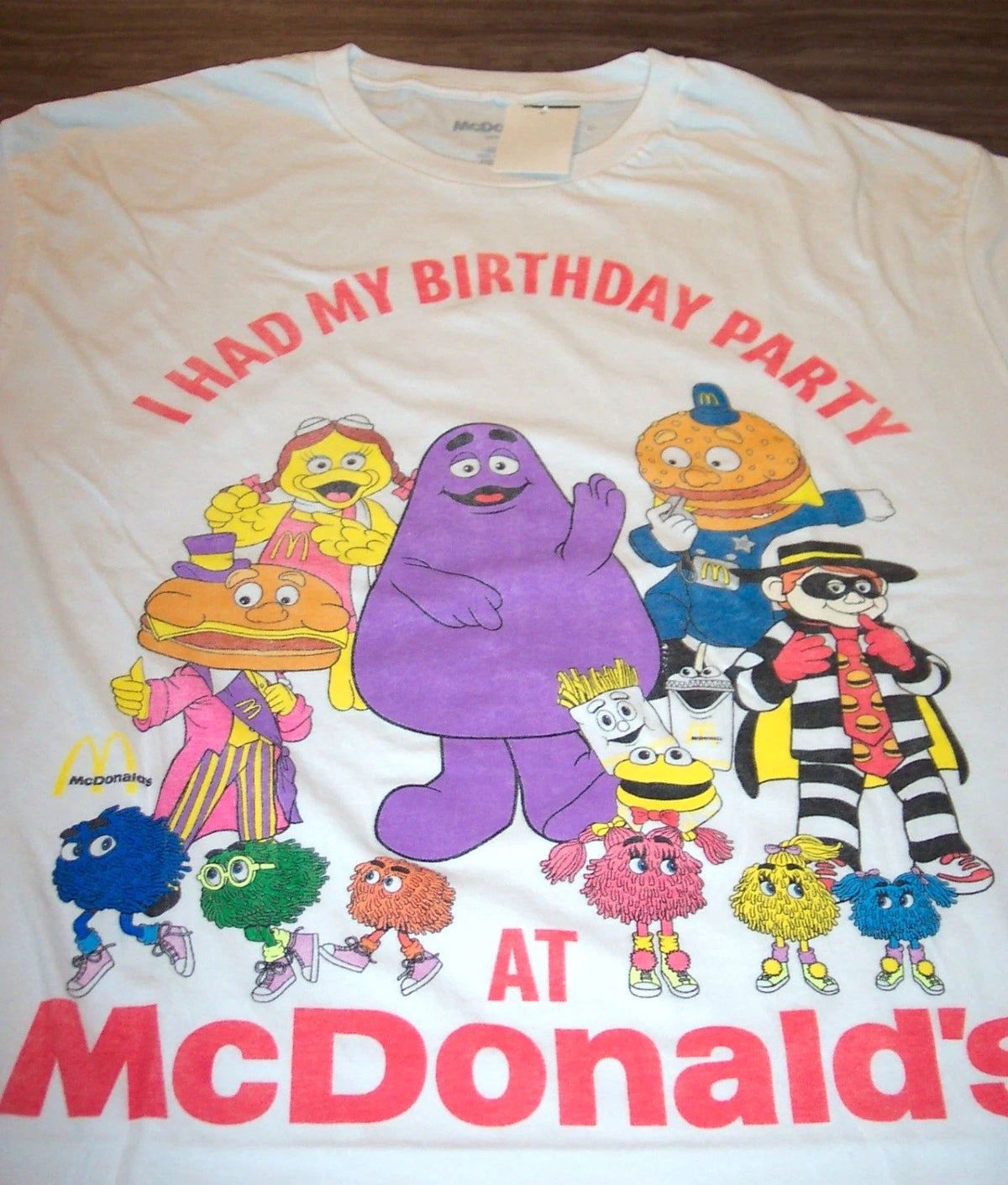 Vintage Style McDonald's  T-Shirt Mens LARGE NEW w/ TAG GRIMACE Fry Guys Birdie