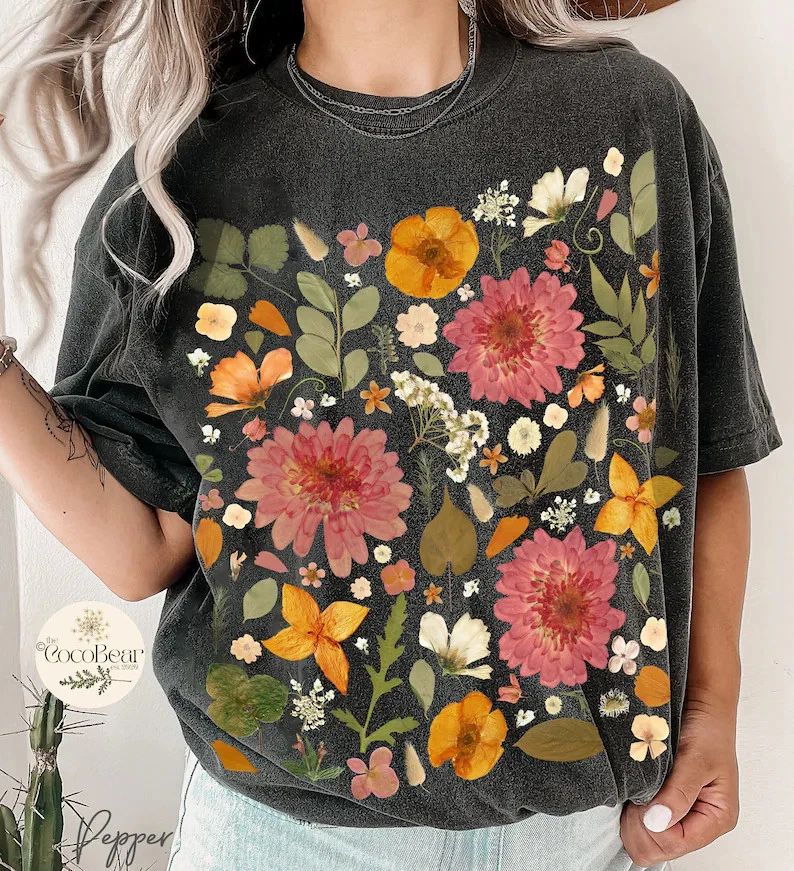 Vintage Pressed Flowers Comfort Tee Shirt Nature Floral Aesthetic Gift