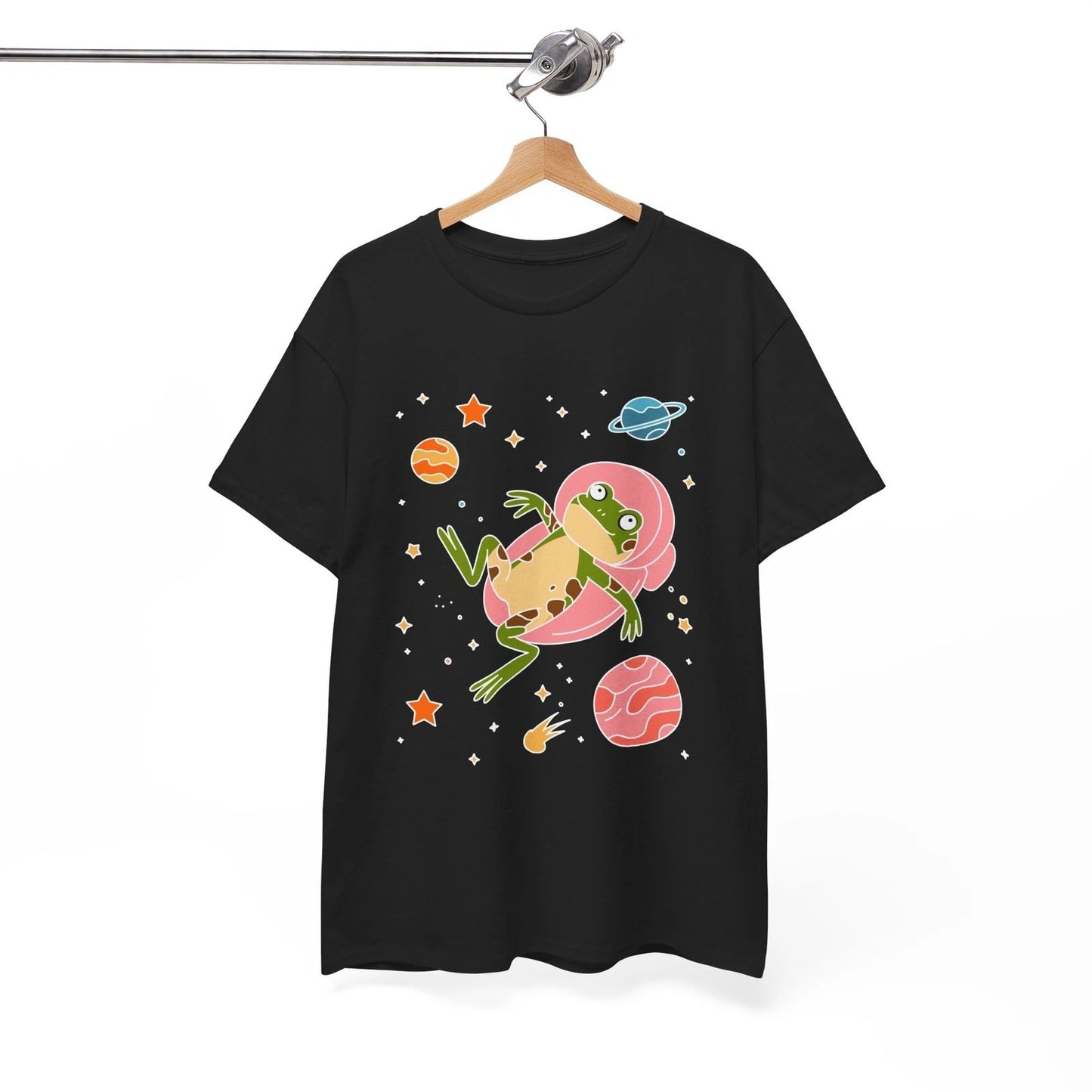 Globetrotter T-Shirt | Stylish & Comfortable Tee for Explorers | Hiking T-Shirt