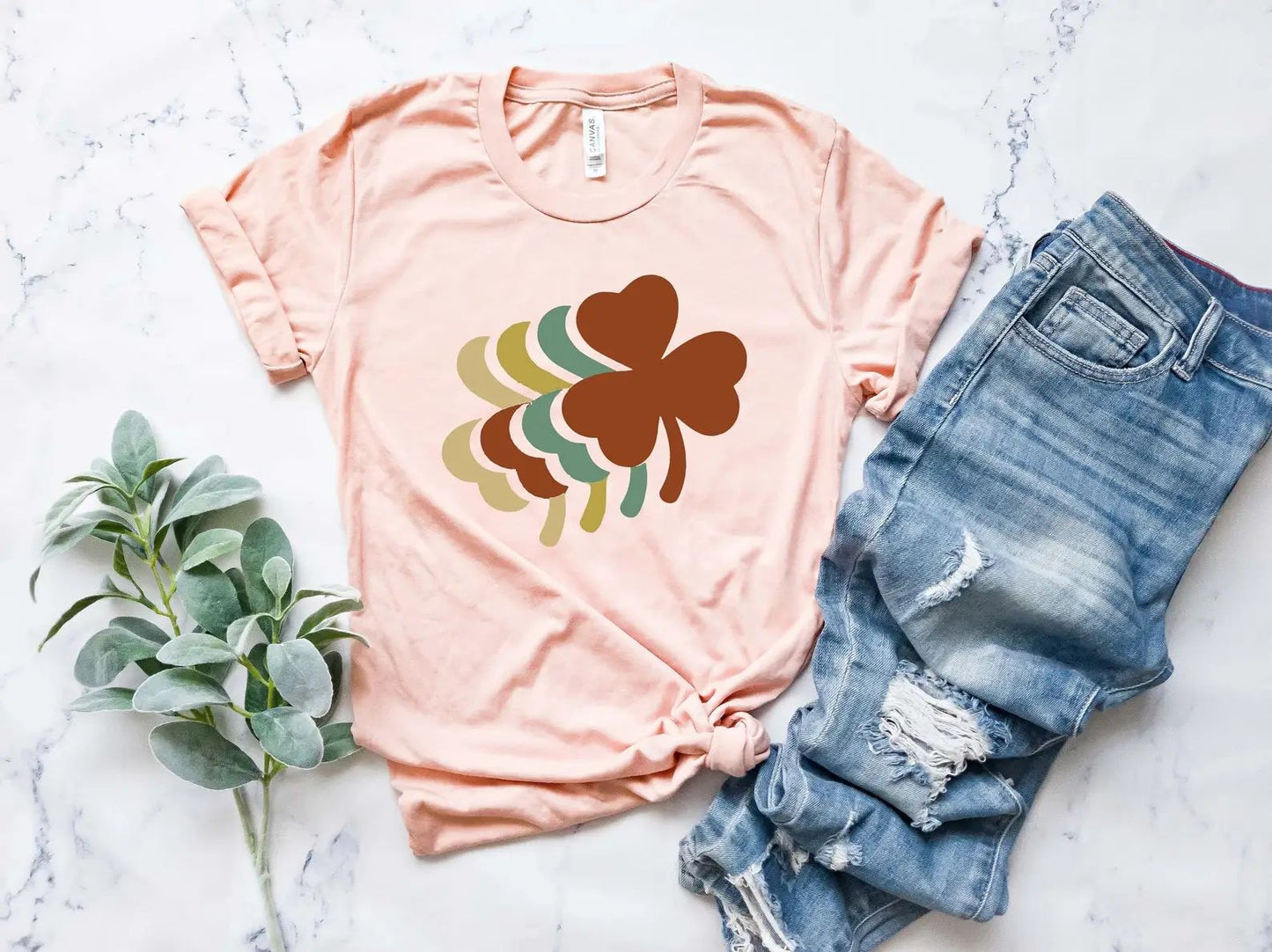 Vintage St Patrick Day Leaf T-Shirt