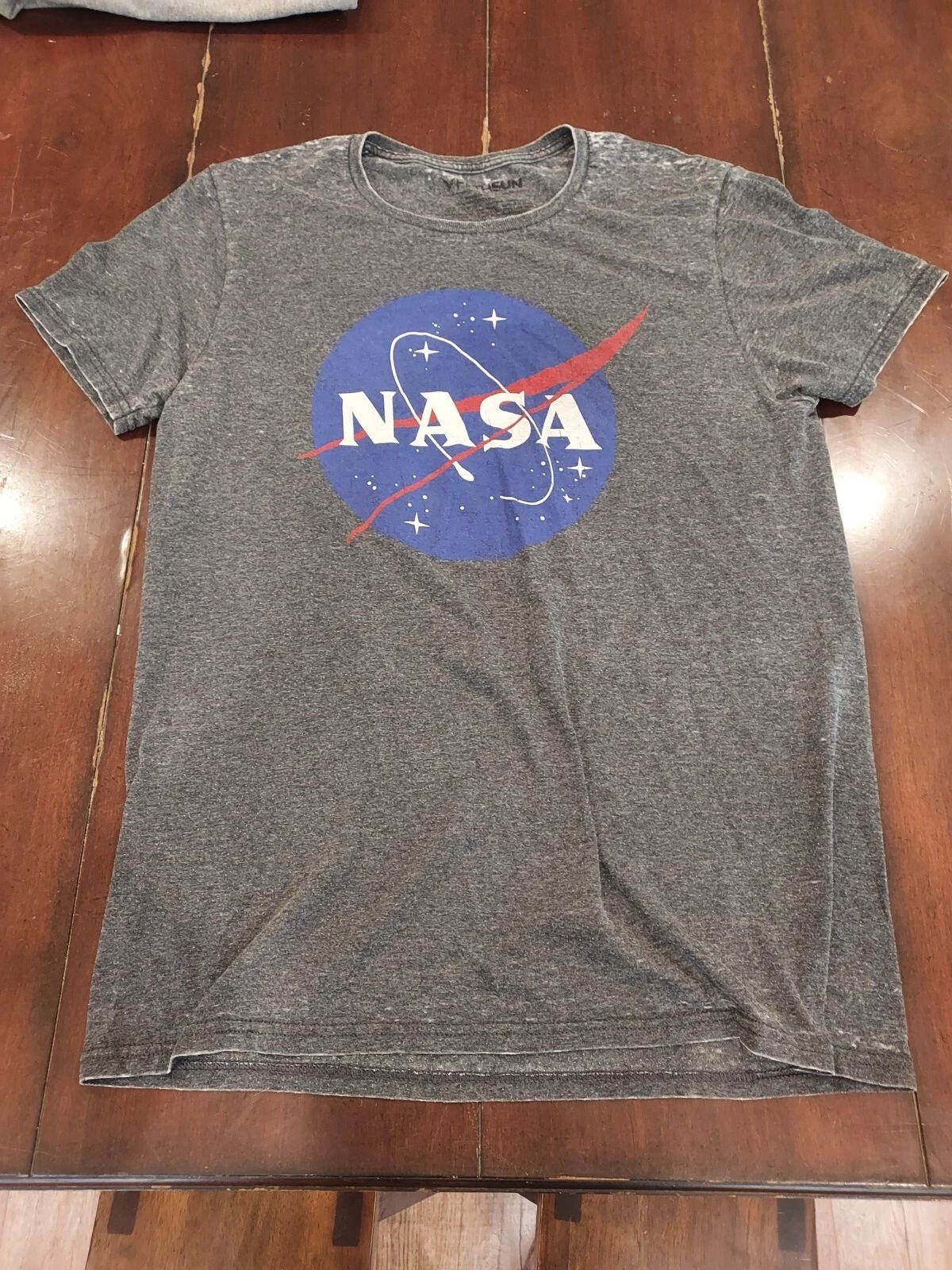 NASA Space Exploration Graphic T-shirt Men's Medium Gray