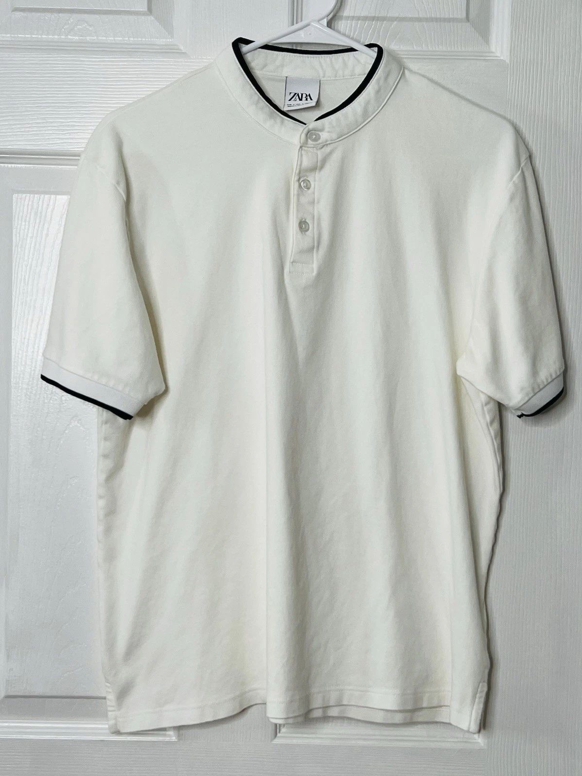 ZARA Mens Henley Shirt Size L Off-White Short Sleeve Minimalist Casual Modern