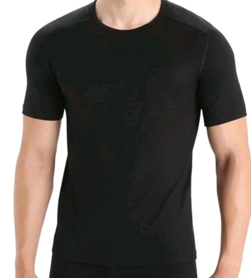 Men's 200 Oasis Ss Crewe Black New With Tags Large