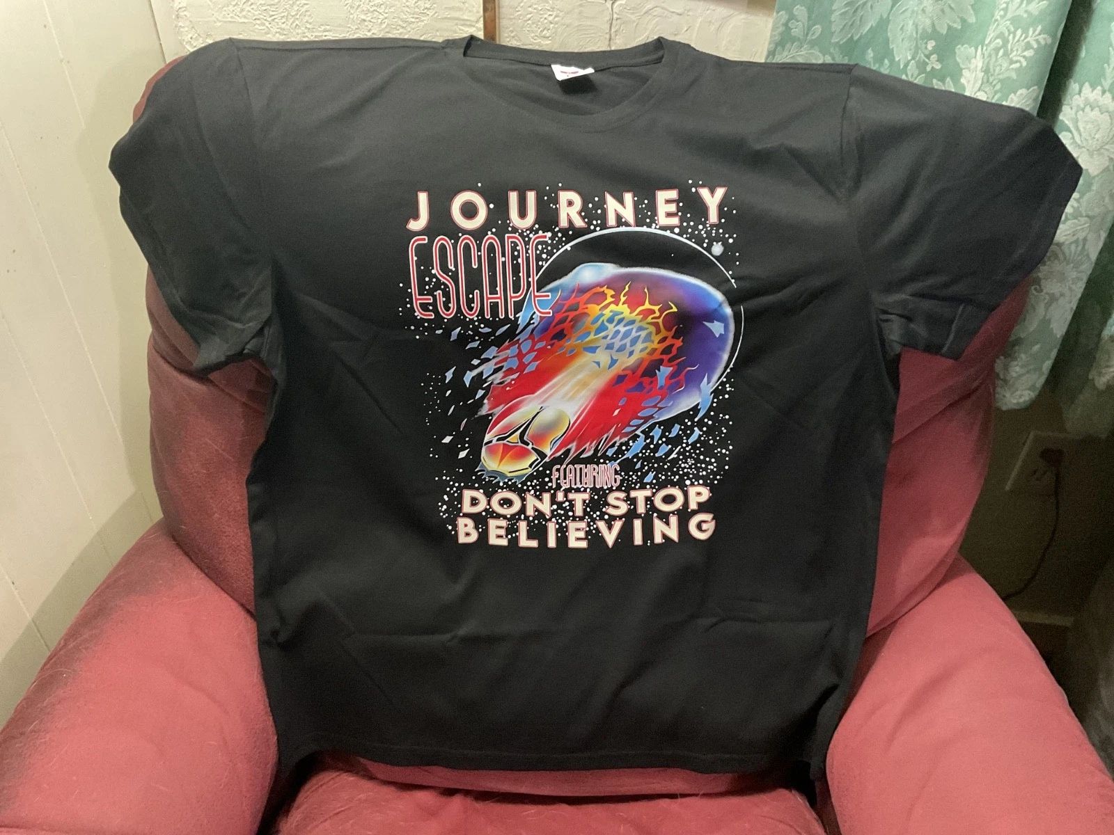 NEW Journey - “Escape” Album Artwork X-Large Black Short Sleeve T-Shirt